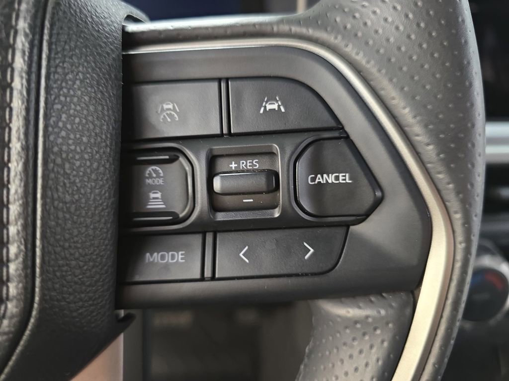 Certified 2025 Toyota 4Runner TRD Off-Road Premium image 22