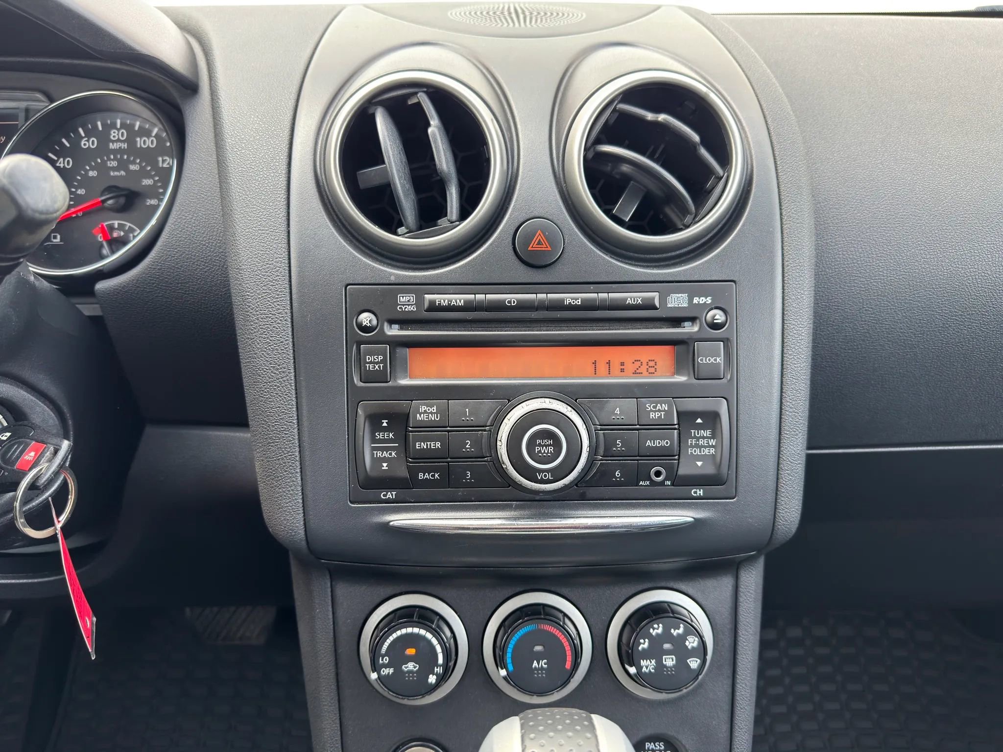 Used 2012 Nissan Rogue S FWD image 22