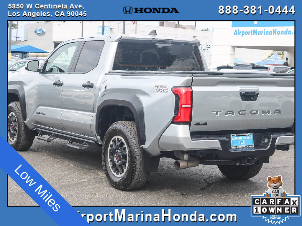 Used 2024 Toyota Tacoma TRD Off-Road AWD/4WD image 7