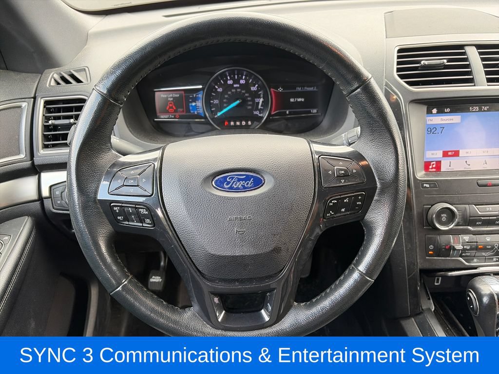 Used 2019 Ford Explorer XLT w/ Equipment Group 202A AWD/4WD image 14