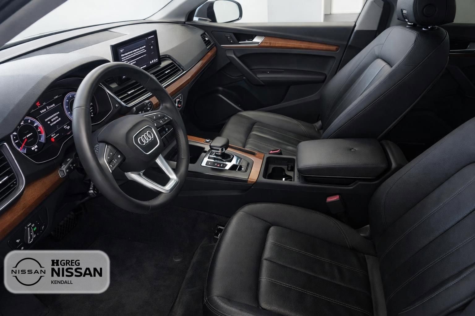 Used 2021 Audi Q5 2.0T Premium Plus w/ Premium Plus Package AWD/4WD image 7