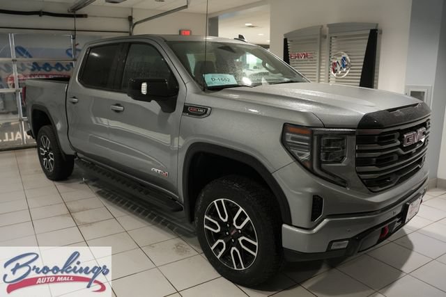 New 2026 GMC Sierra 1500 AT4 w/ AT4 Premium Package