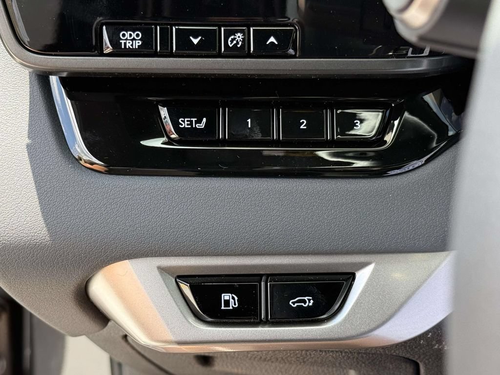 New 2026 Lexus RX 350 F Sport AWD/4WD image 17