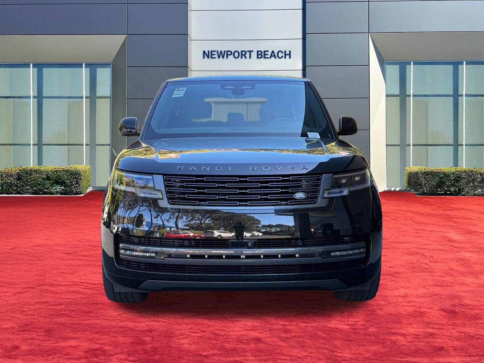 Used 2024 Land Rover Range Rover SE image 6