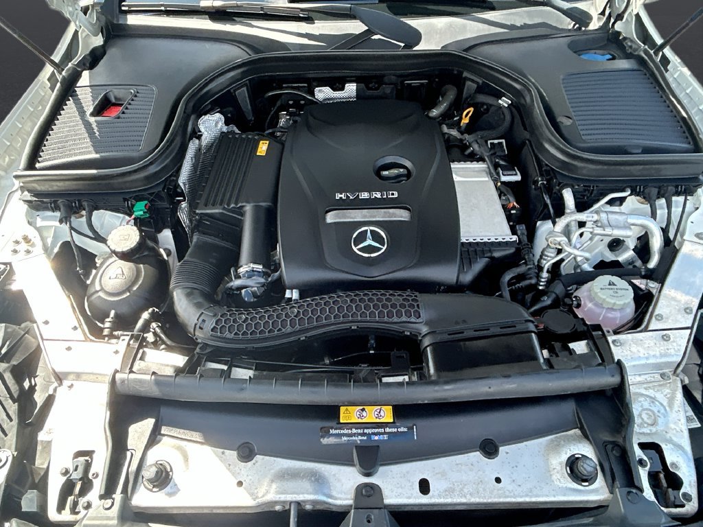 Used 2019 Mercedes-Benz GLC 350e 4MATIC image 27