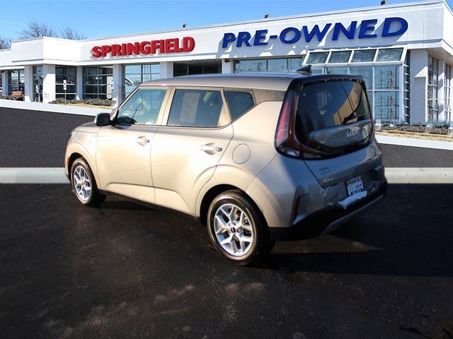 Certified 2024 Kia Soul LX w/ Option Group 015 image 4