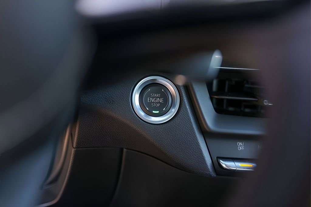 Certified 2025 Cadillac CT4 V image 19