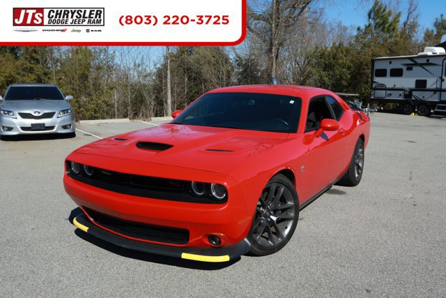 Used 2023 Dodge Challenger R/T Scat Pack image 1