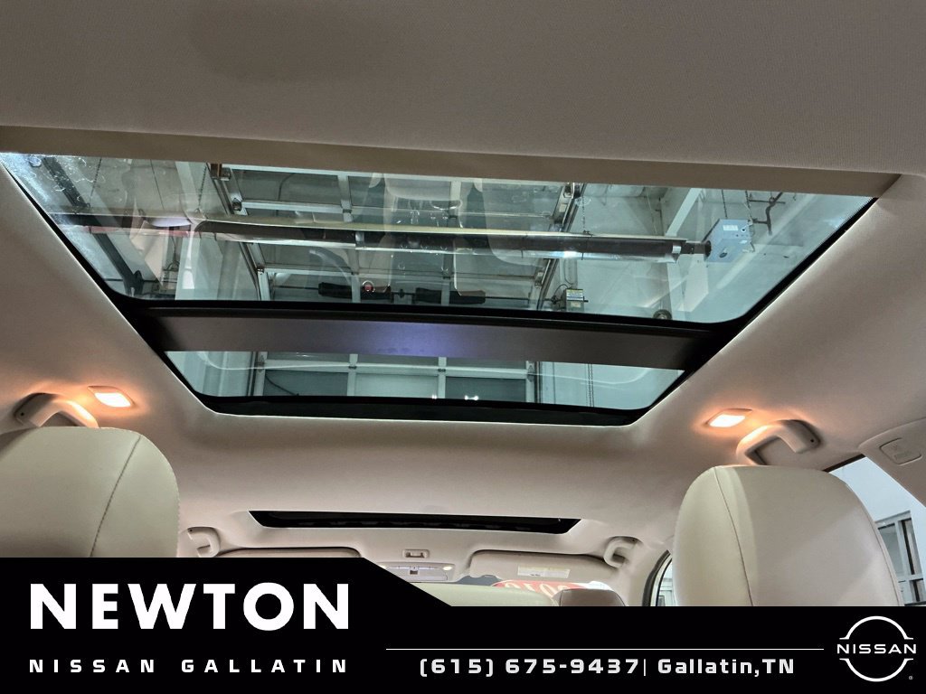 Used 2019 Nissan Pathfinder Platinum FWD image 8