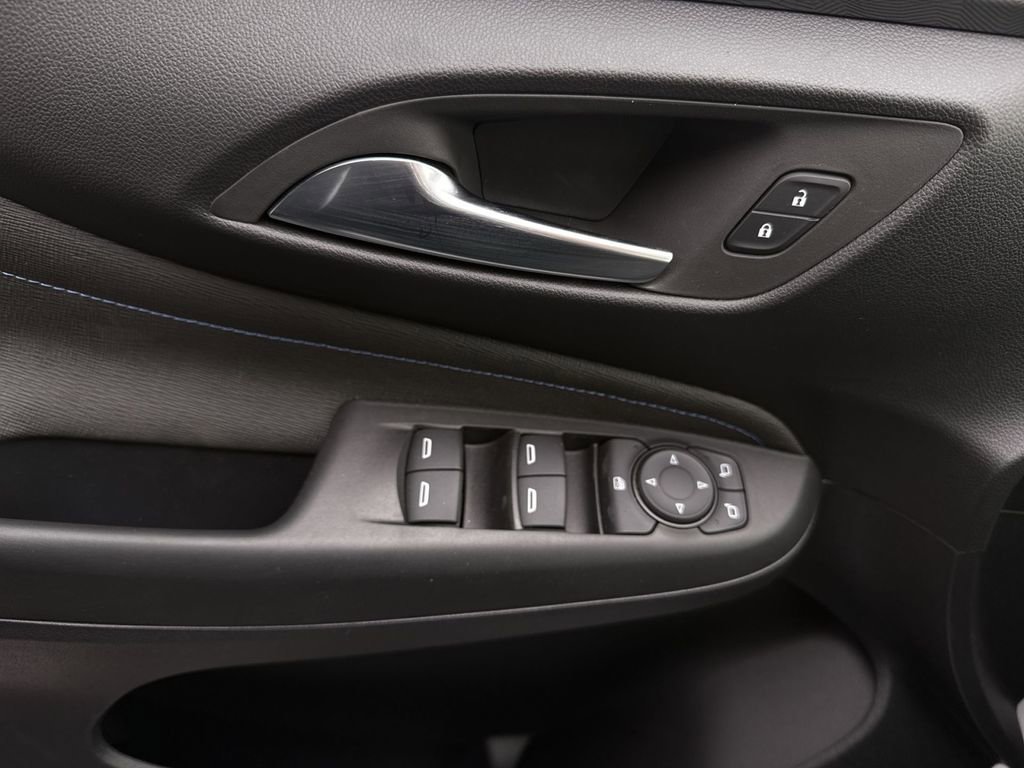 New 2026 Buick Envista Sport Touring w/ Convenience I Package FWD image 15