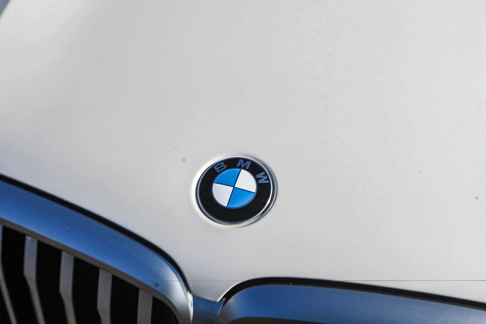 Used 2024 BMW X5 xDrive40i w/ Premium Package AWD/4WD image 11