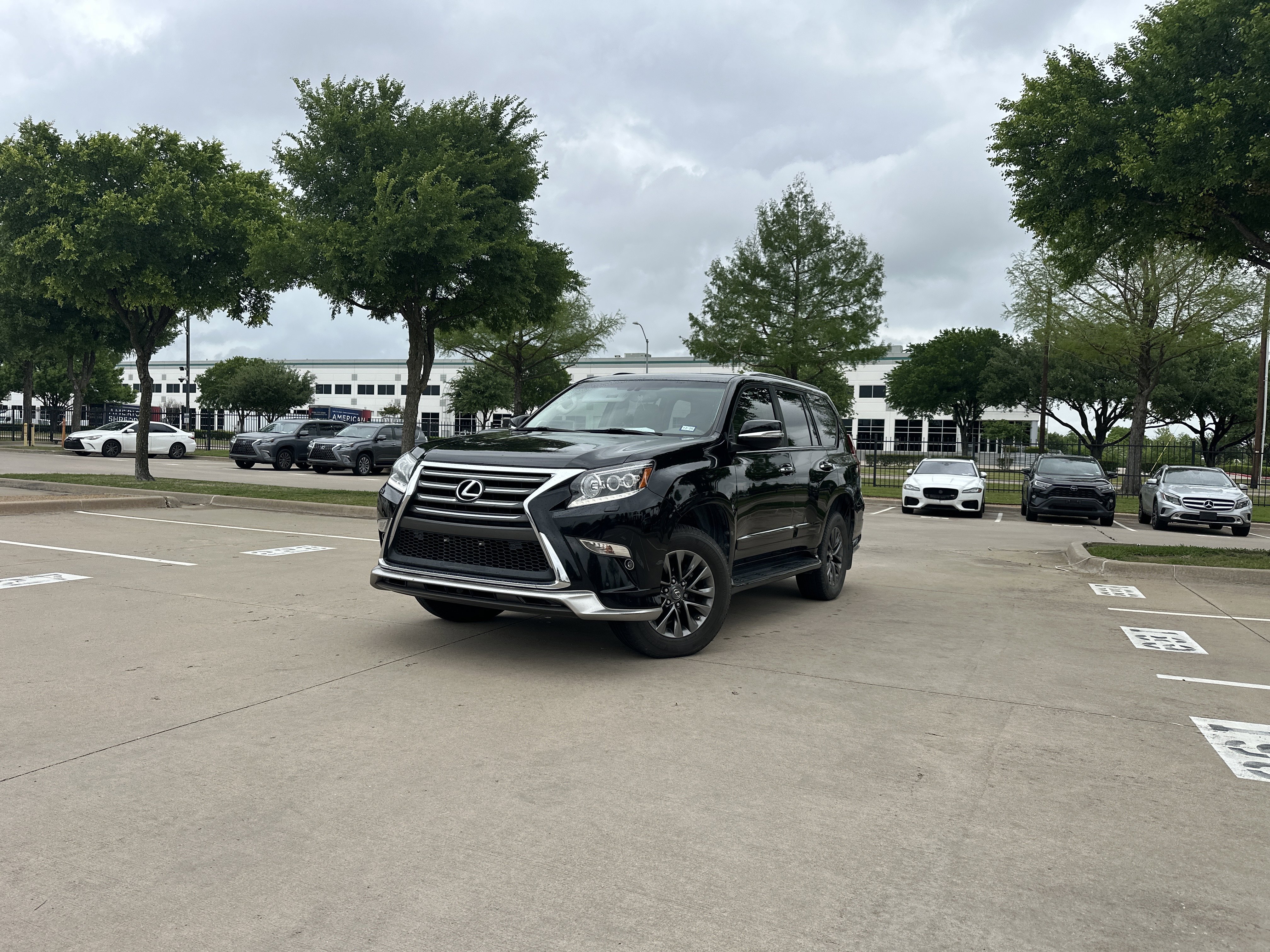 Used 2018 Lexus GX 460 Premium image 1