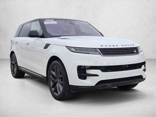 Used 2023 Land Rover Range Rover Sport SE AWD/4WD image 3