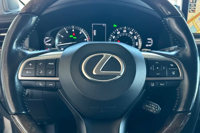 Used 2016 Lexus LX 570 4WD w/ Luxury Package image 30