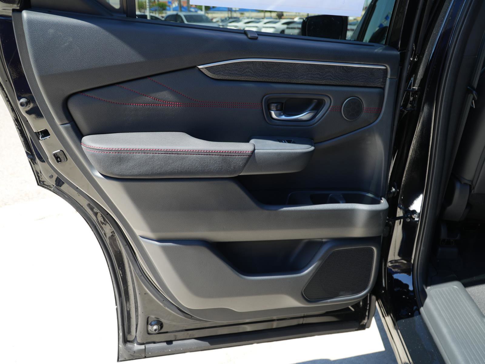 New 2026 Honda Pilot Black Edition image 18