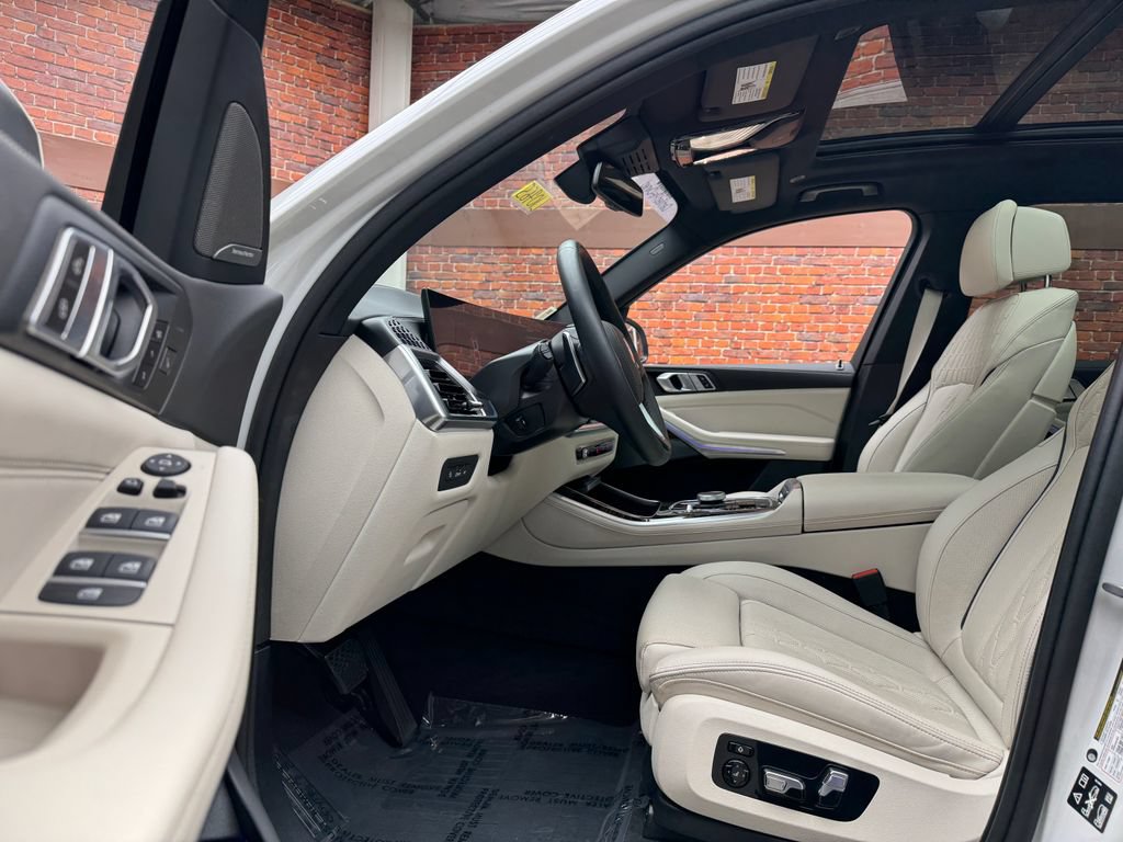 Used 2026 BMW X5 xDrive40i AWD/4WD image 23