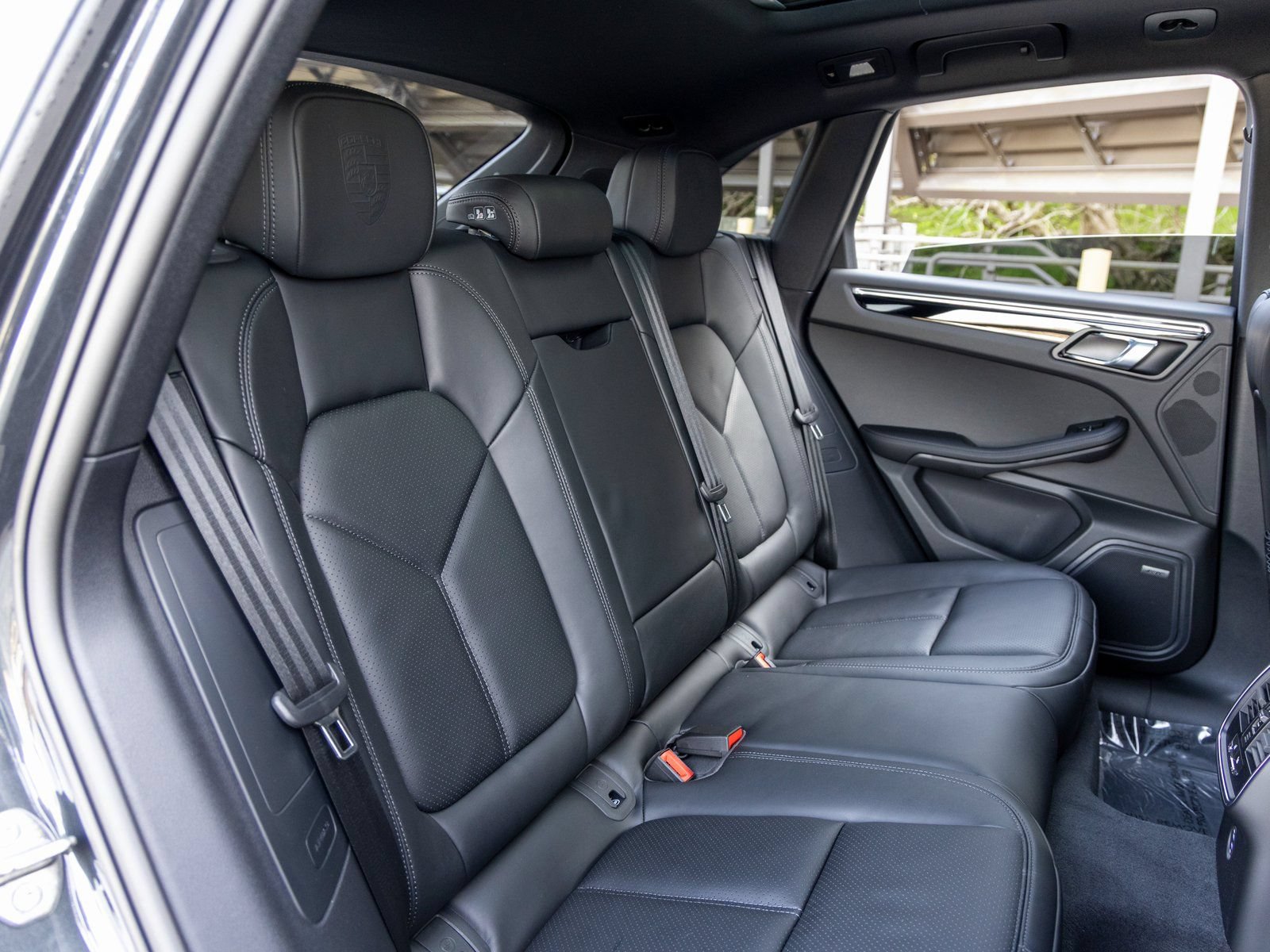 New 2026 Porsche Macan Turbo AWD/4WD image 50