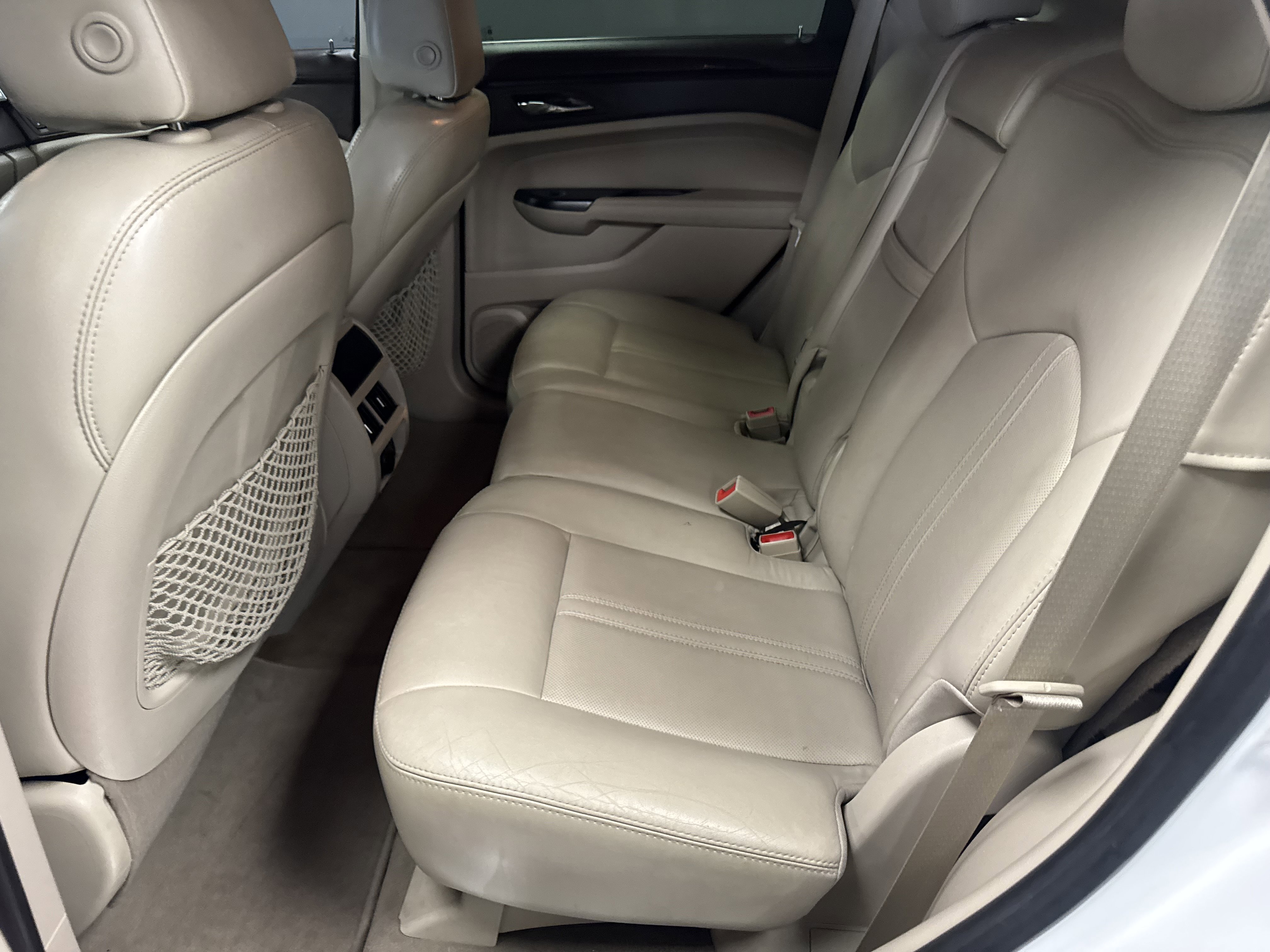 Used 2014 Cadillac SRX Luxury w/ Driver Awareness Package FWD image 13