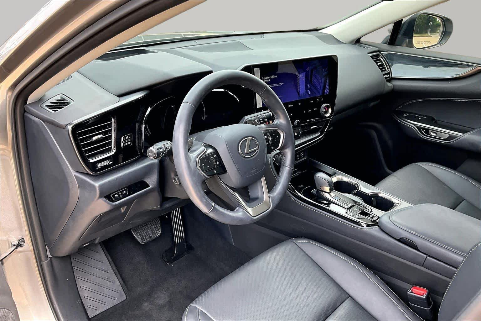 Certified 2025 Lexus NX 350 AWD w/ Accessory Package (2T) image 18