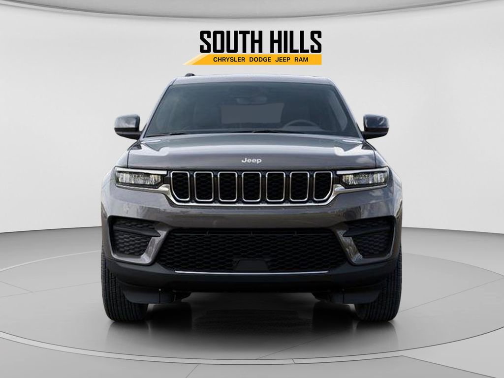 New 2025 Jeep Grand Cherokee Laredo X w/ Luxury Tech Group I AWD/4WD image 6