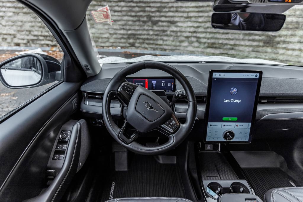 Used 2021 Ford Mustang Mach-E Premium image 26