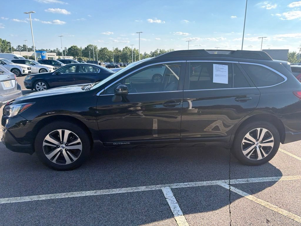 Used 2018 Subaru Outback 2.5i Limited AWD/4WD image 22