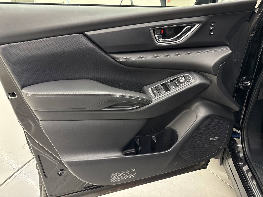 Certified 2023 Subaru Ascent Limited w/ Technology Package image 11