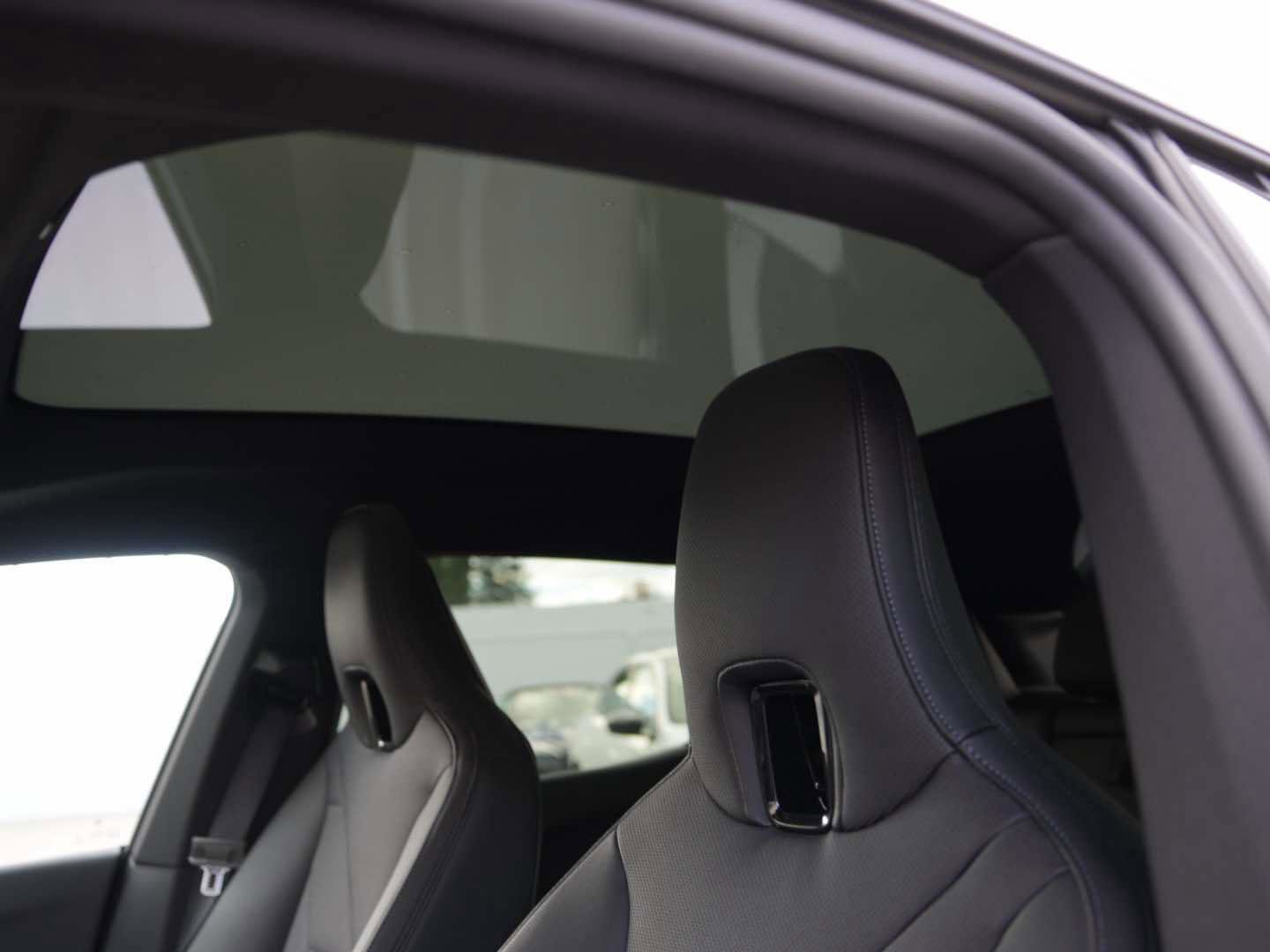 Used 2025 BMW iX xDrive50 w/ Convenience Package image 16