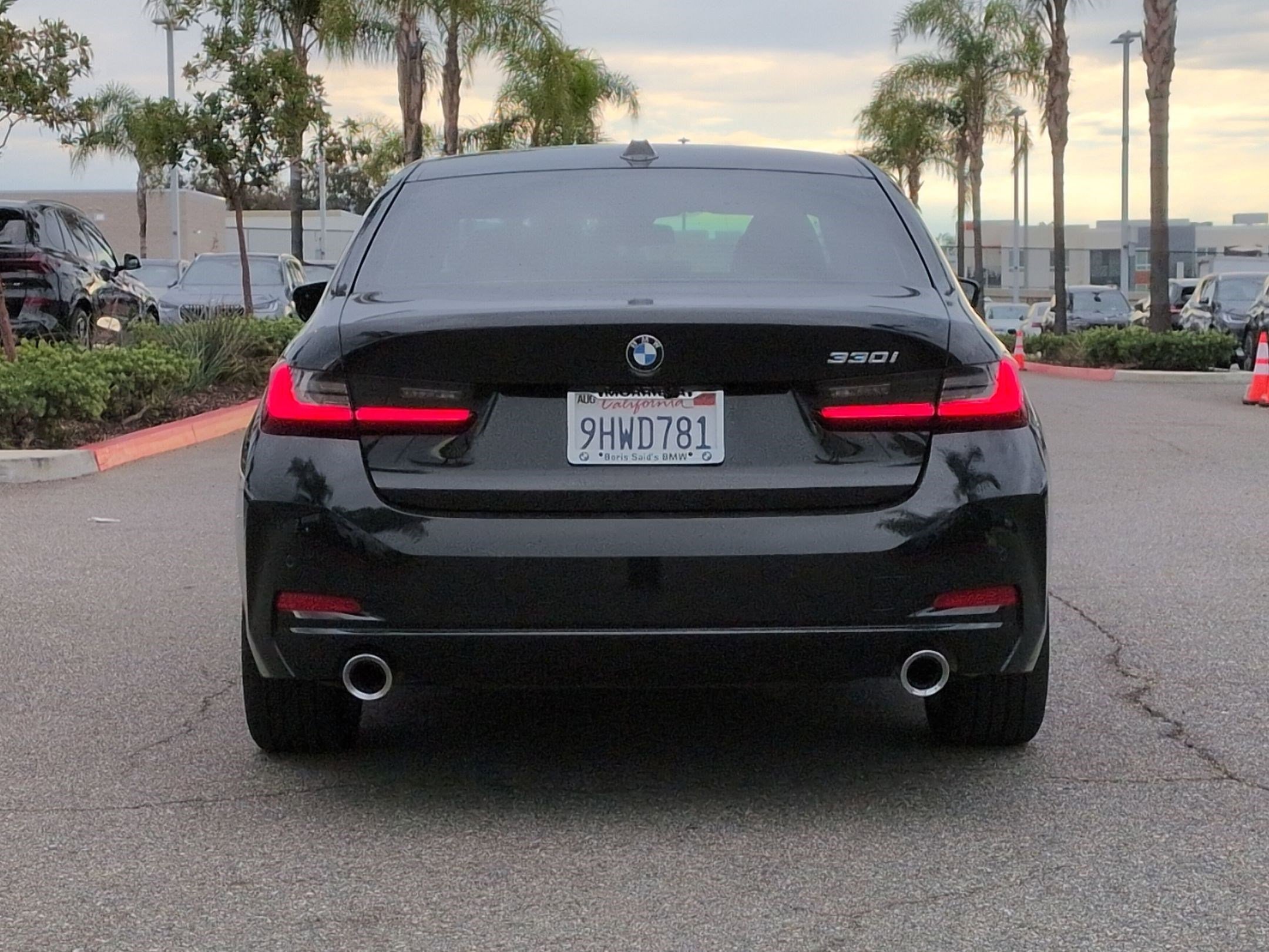 Certified 2023 BMW 330i Sedan w/ Premium Package image 9