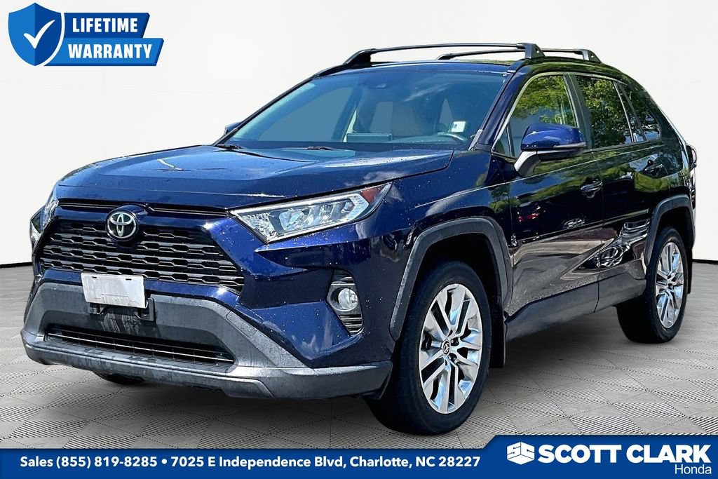 Used 2020 Toyota RAV4 XLE Premium AWD/4WD image 3