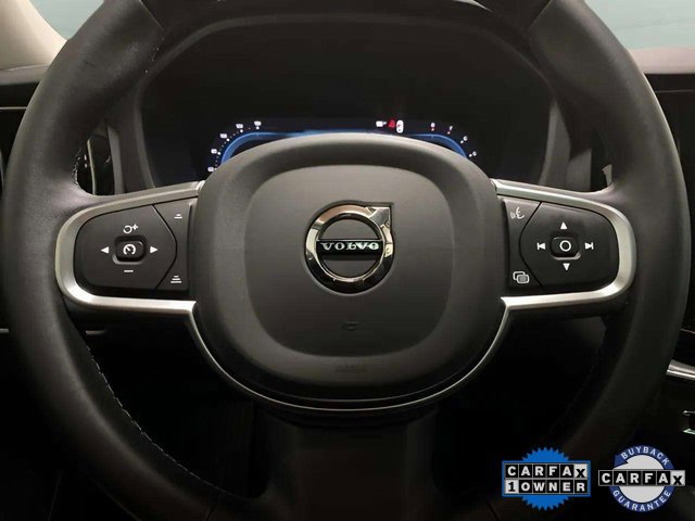 Used 2025 Volvo XC60 B5 Core image 36