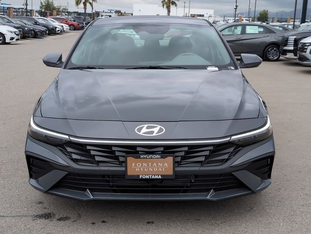 New 2026 Hyundai Elantra Hybrid FWD image 29