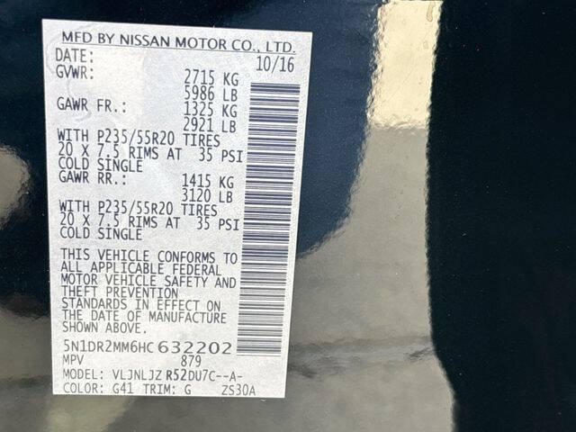 Used 2017 Nissan Pathfinder Platinum w/ Family Entertainment Package AWD/4WD image 35