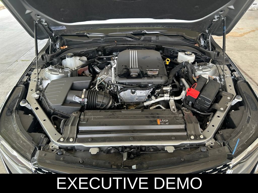 Used 2026 Cadillac CT4 Premium Luxury RWD image 12