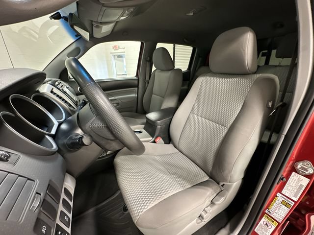 Used 2015 Toyota Tacoma PreRunner w/ SR5 Package RWD image 14