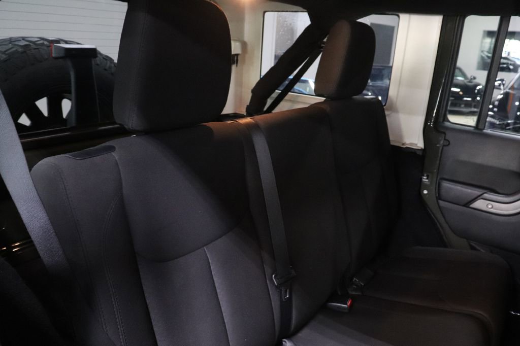 Used 2015 Jeep Wrangler Unlimited Sport w/ Quick Order Package 24S image 21