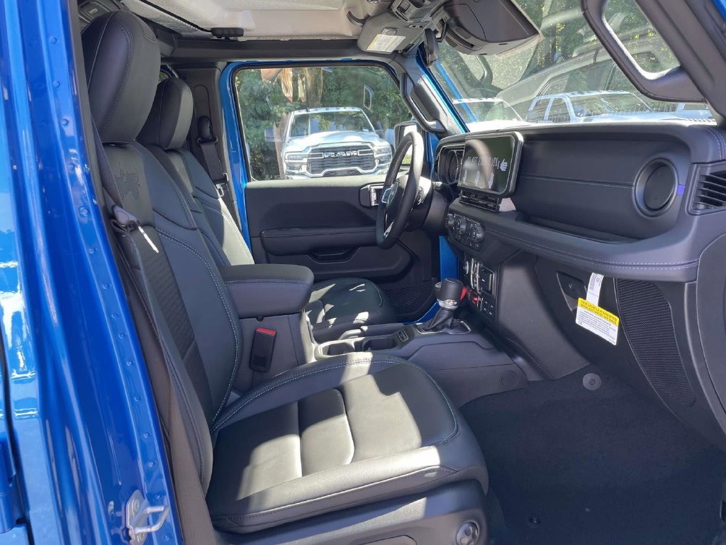 New 2027 Jeep Wrangler Unlimited Sport AWD/4WD image 15