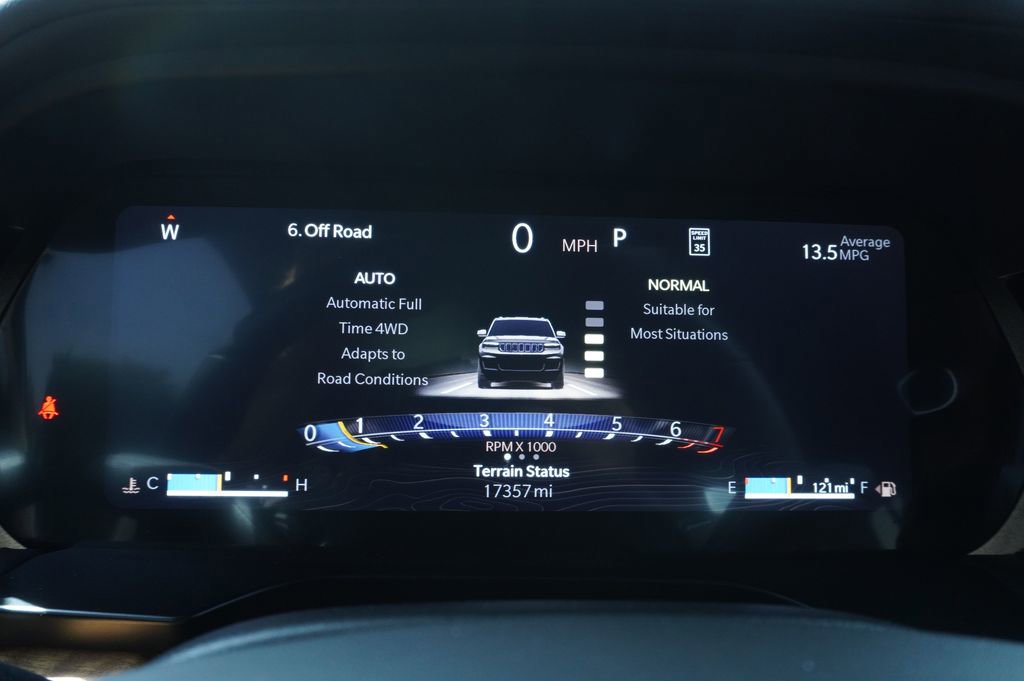 Used 2025 Jeep Grand Cherokee L Summit AWD/4WD image 22