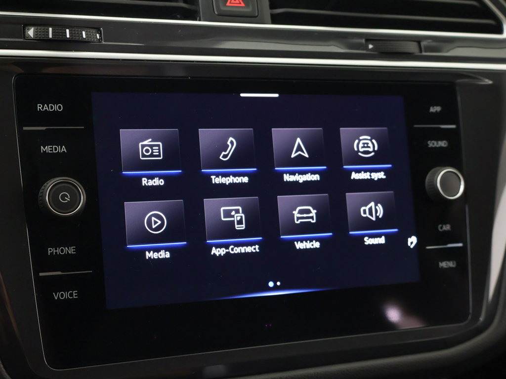 Certified 2024 Volkswagen Tiguan SE AWD/4WD image 46