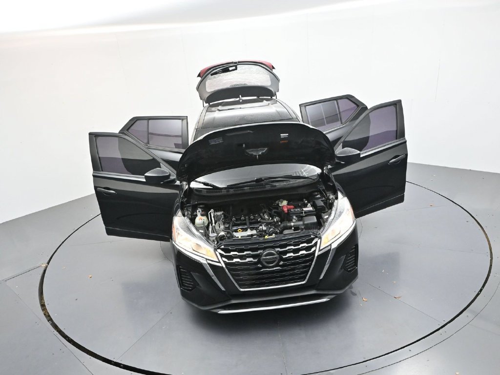 Used 2021 Nissan Kicks S FWD image 25