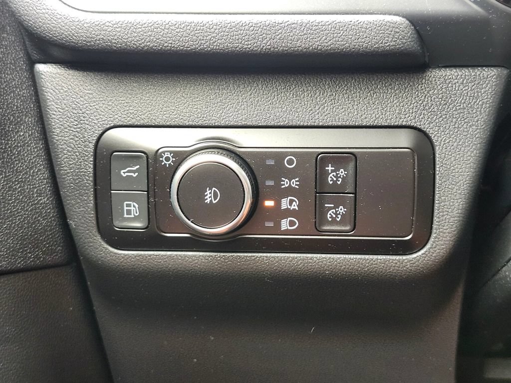 Used 2023 Ford Escape ST-Line Select AWD/4WD image 23