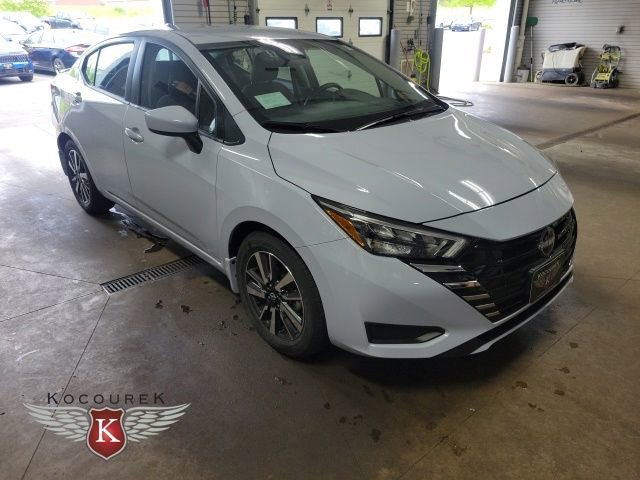 New 2025 Nissan Versa SV w/ Lighting Package FWD image 3