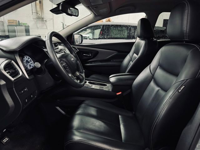 Used 2023 Nissan Murano SV w/ SV Midnight Edition Package image 17