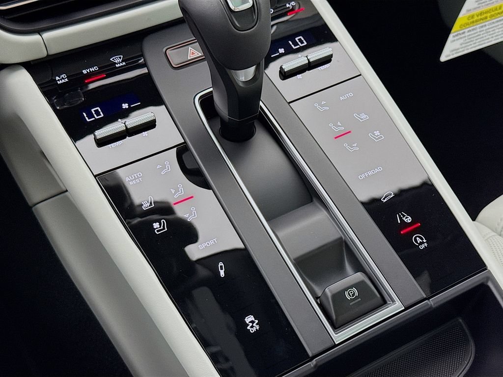 New 2026 Porsche Macan S AWD/4WD image 24