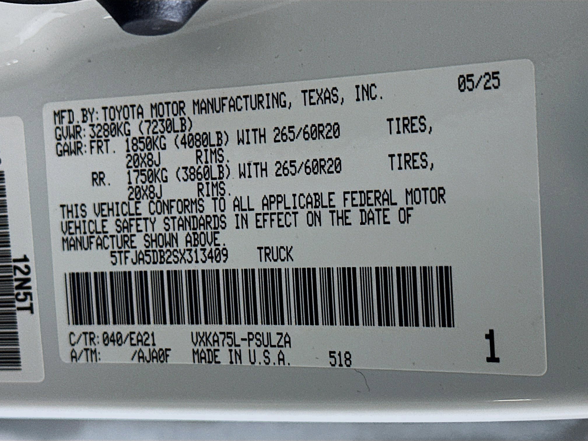 Used 2025 Toyota Tundra Limited image 12