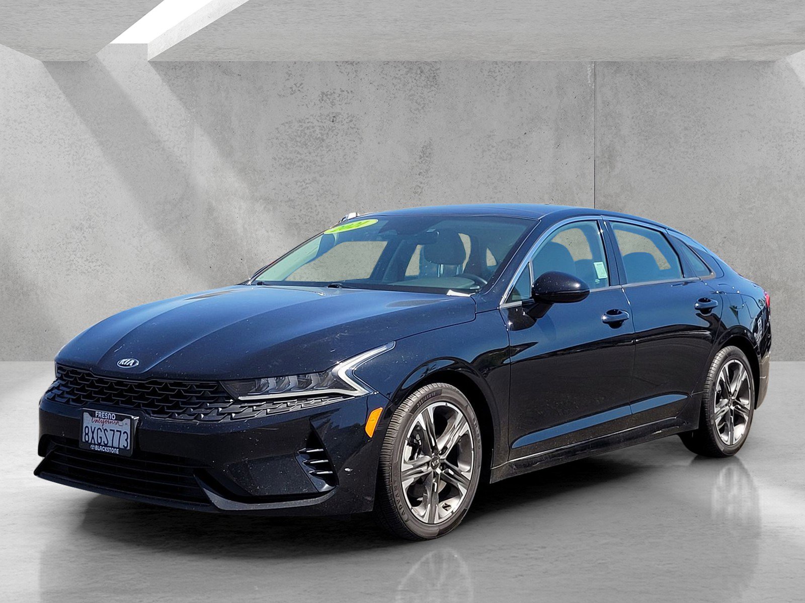 Used 2021 Kia K5 EX image 8