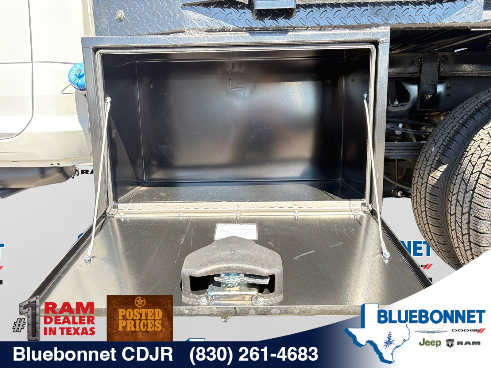 New 2026 RAM 3500 Tradesman AWD/4WD image 26