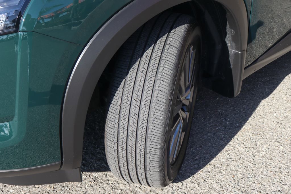 Used 2025 Nissan Pathfinder SL w/ SL Premium Package image 46