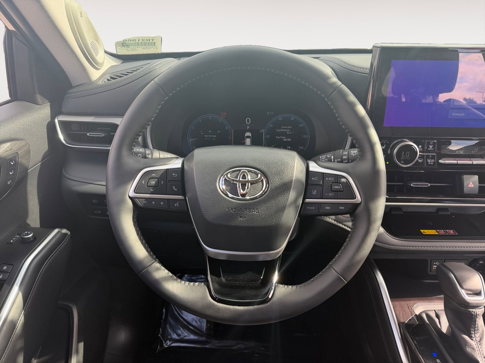 Certified 2025 Toyota Highlander Platinum image 12