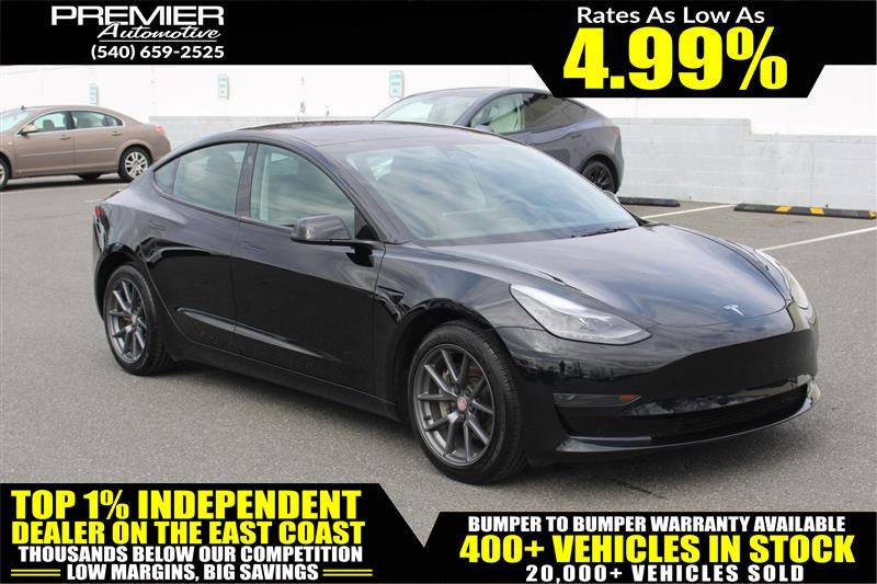 Used 2023 Tesla Model 3 Standard Range image 1